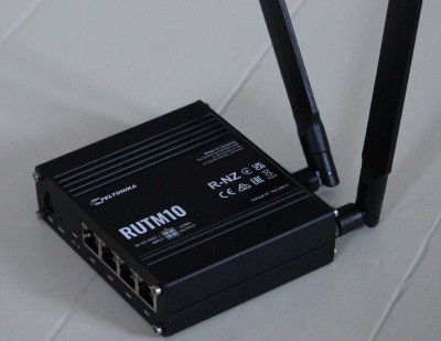 Teltonik RUTM10 Router